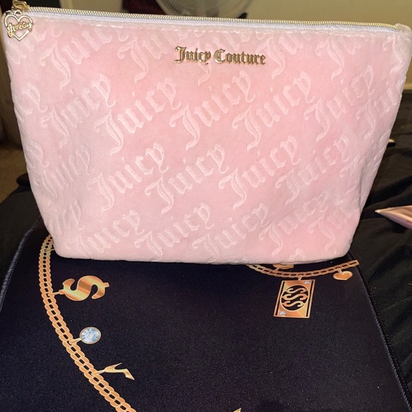 Juicy Couture Handbags - Juicy Couture Soft Pink Cosmetic Case